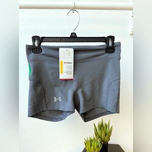 Under Armour  Women’s Heat Shorts gear Grey Volleyball Size S
